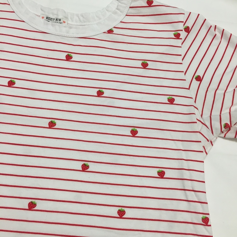 Cute Strawberry Top🍓🍓🍓
